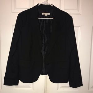 Black Blazer size 14!! Classy Nice!!